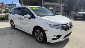 Honda Odyssey Touring FWD