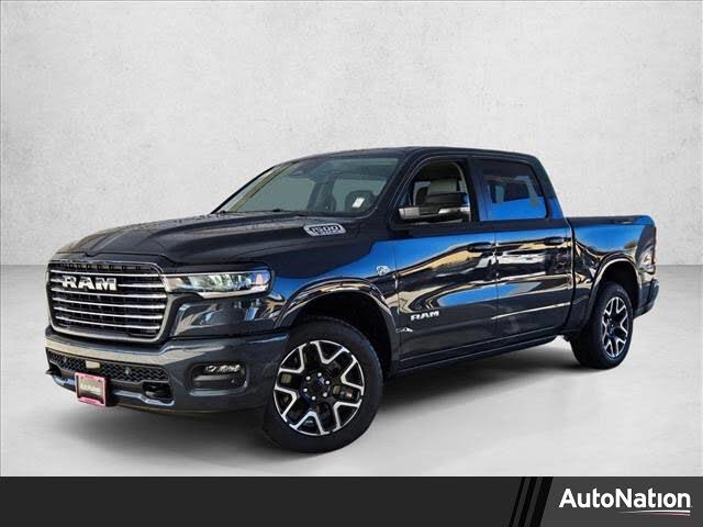 2026 RAM 1500 Laramie Crew Cab 4WD