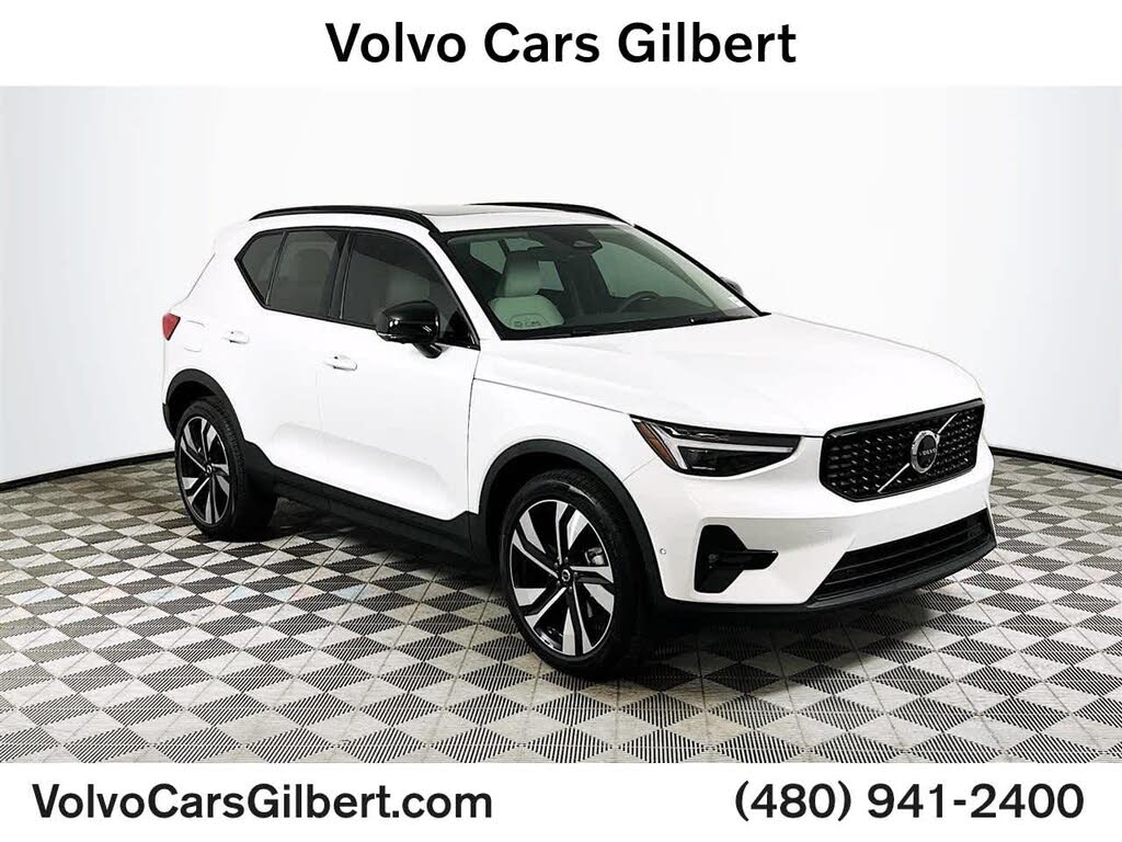 2026 Volvo XC40 B5 Ultra AWD