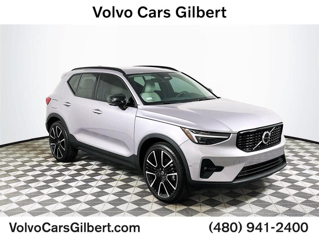2026 Volvo XC40 B5 Ultra AWD