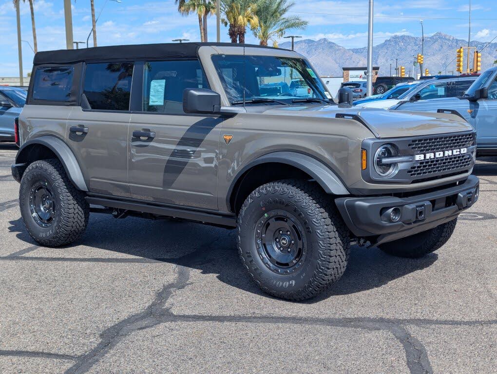 2025 Ford Bronco Badlands 4-Door 4WD