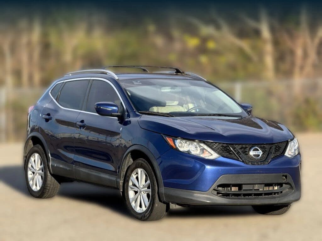 2018 Nissan Rogue Sport SV FWD
