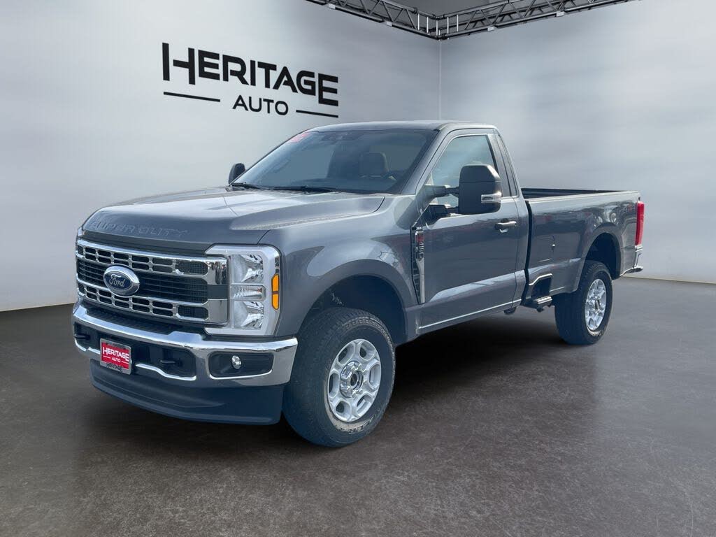2026 Ford F-250 Super Duty XLT Regular Cab LB 4WD