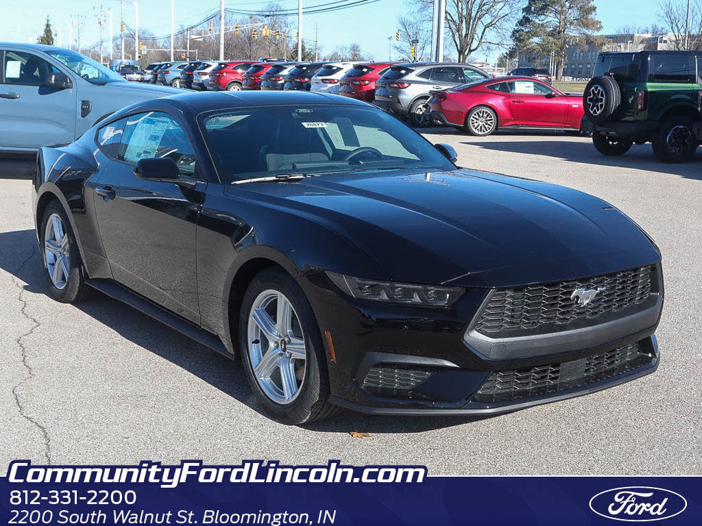 2026 Ford Mustang EcoBoost Fastback RWD