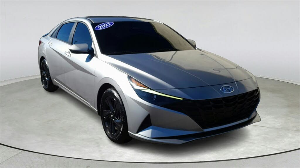 2021 Hyundai Elantra SEL FWD