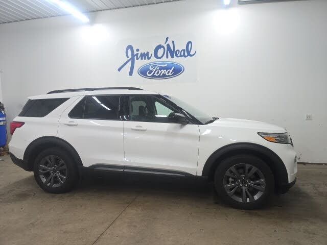 2023 Ford Explorer XLT AWD