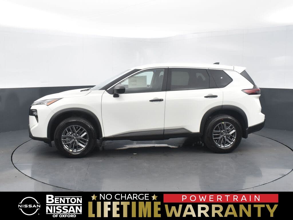 2025 Nissan Rogue S FWD