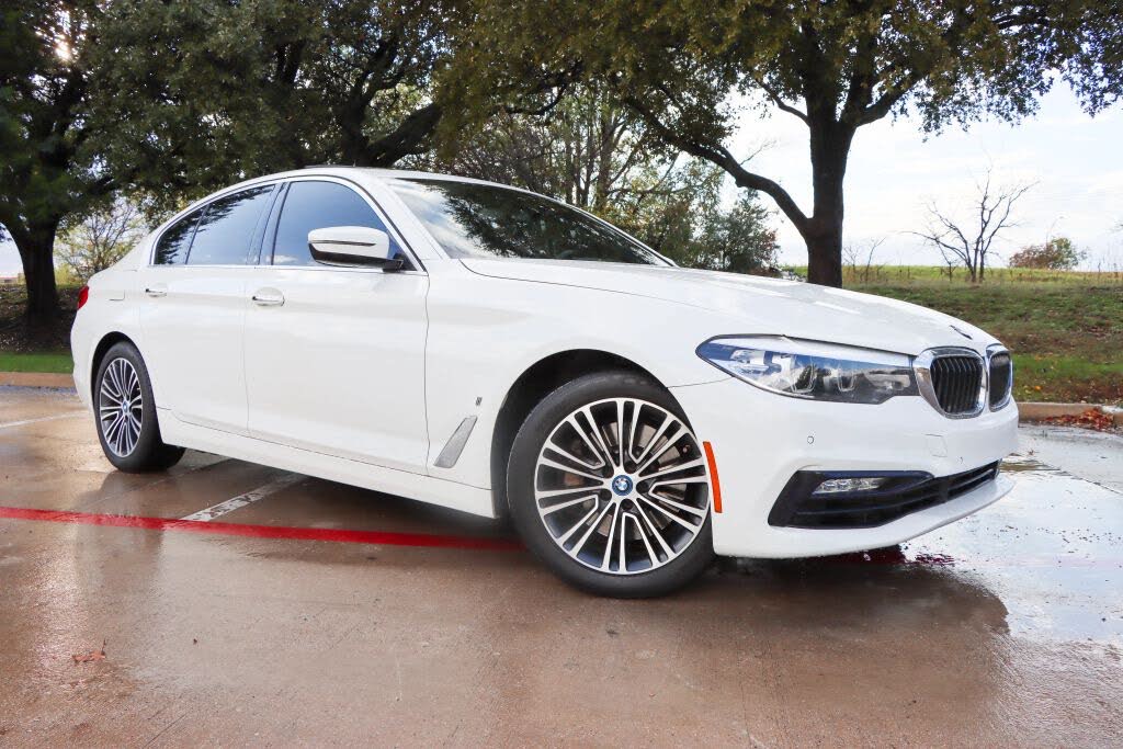 2018 BMW 5 Series 530e iPerformance Sedan RWD