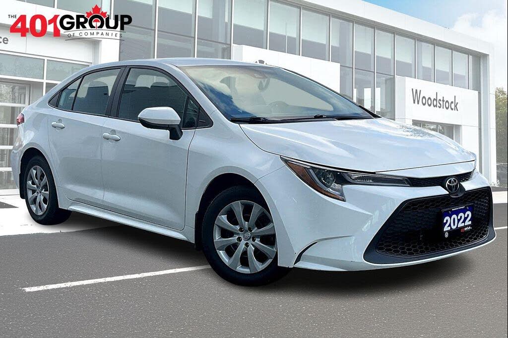 2022 Toyota Corolla LE FWD