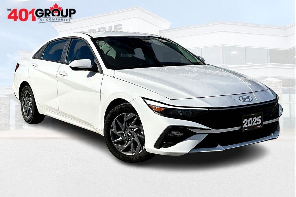 2025 Hyundai Elantra Preferred FWD