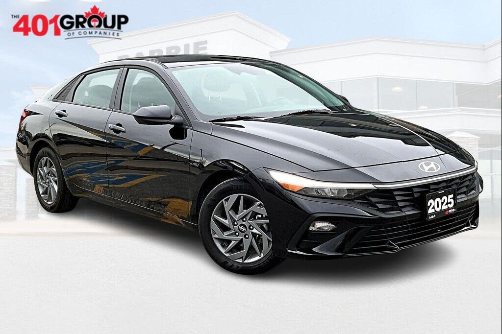 2025 Hyundai Elantra Preferred FWD