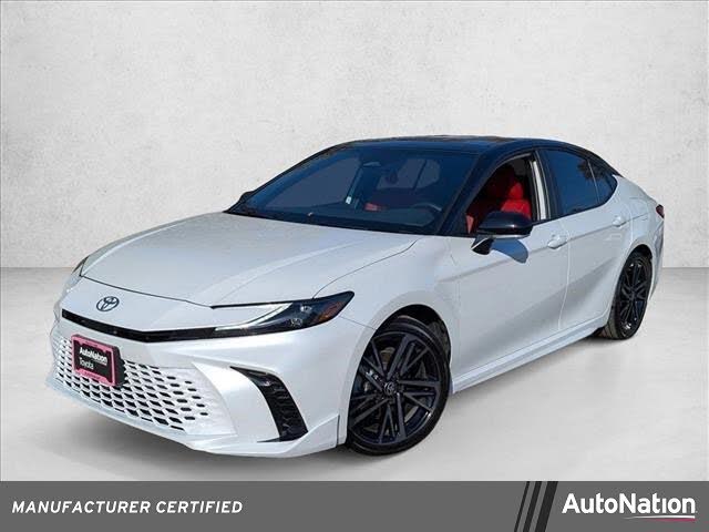 2025 Toyota Camry XSE FWD