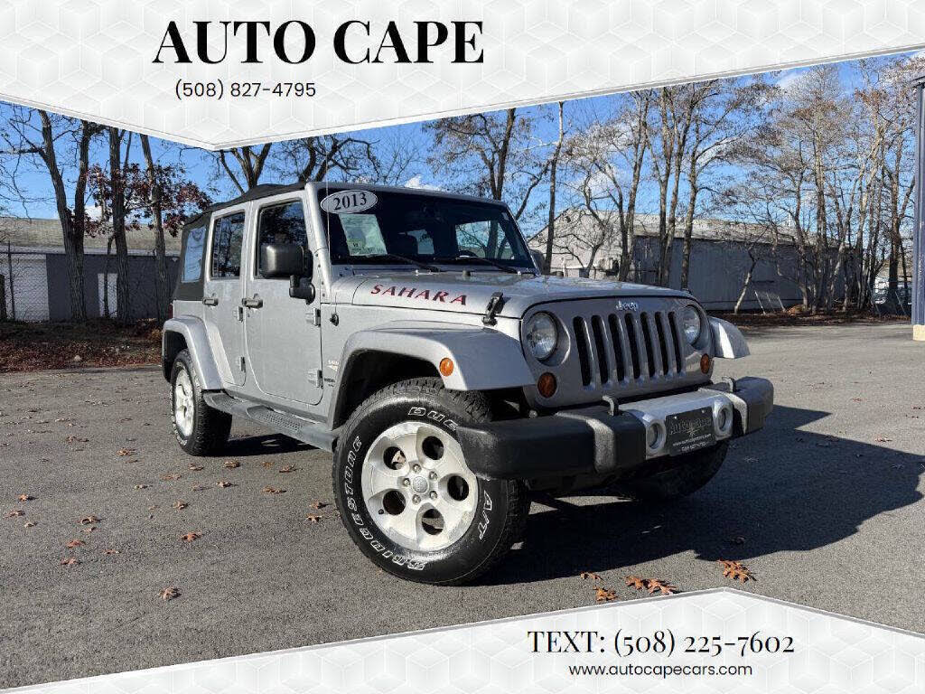 2013 Jeep Wrangler Unlimited Sahara 4WD