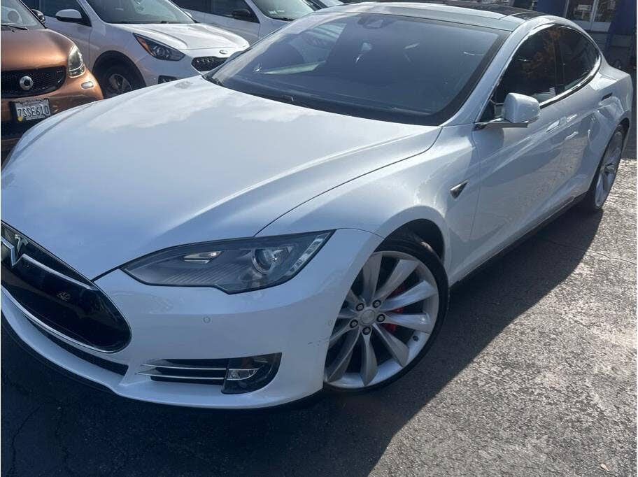 2015 Tesla Model S P90D AWD