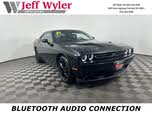 Dodge Challenger SXT AWD