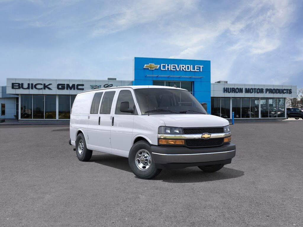2025 Chevrolet Express Cargo 2500 RWD
