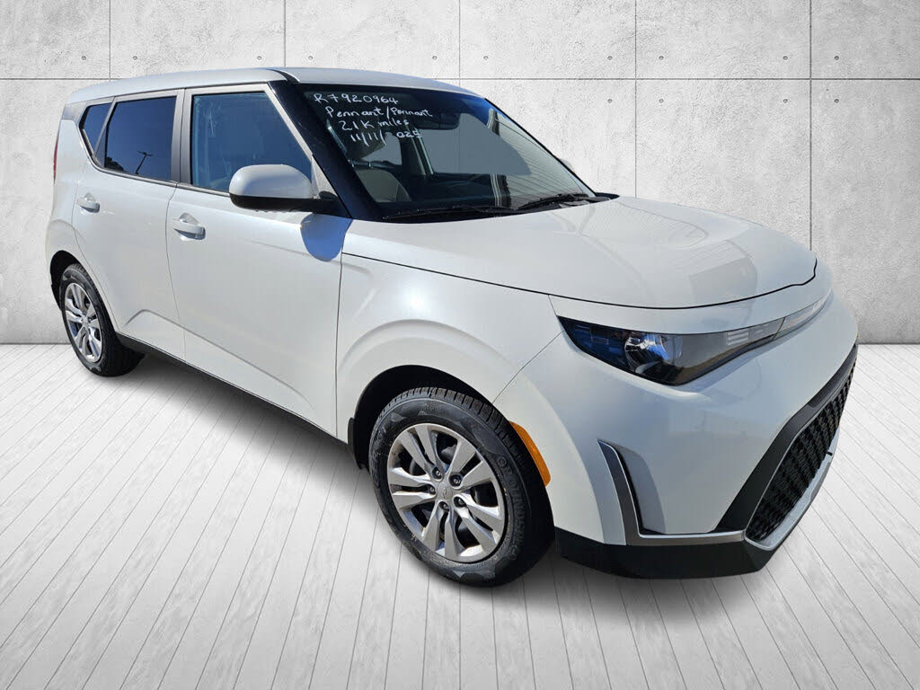 2024 Kia Soul LX FWD