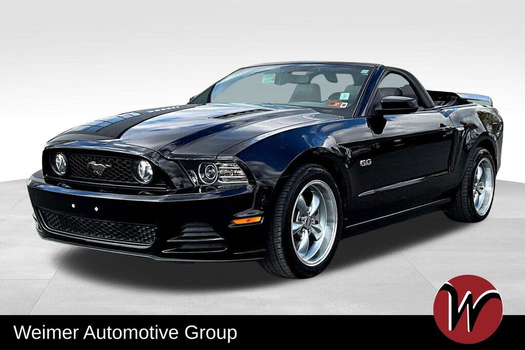 2013 Ford Mustang GT Premium Convertible RWD