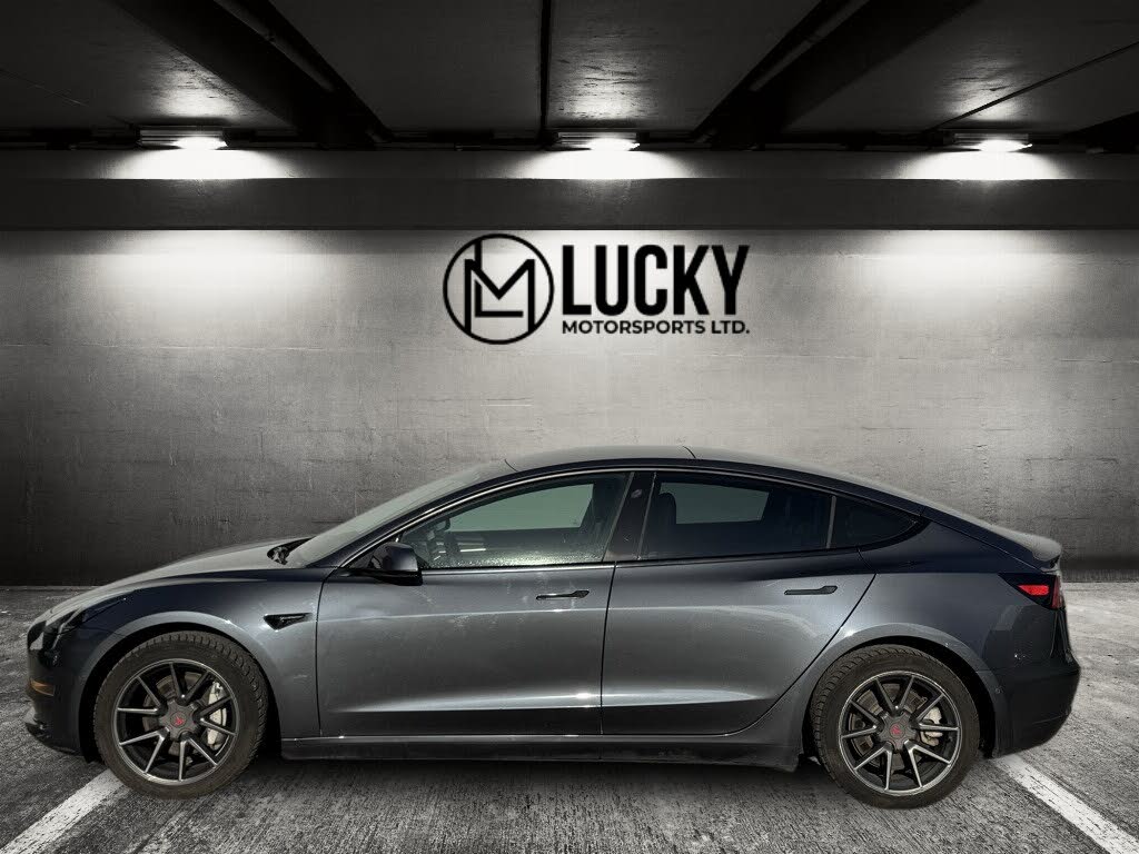 2022 Tesla Model 3 Long Range AWD