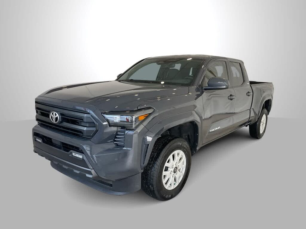 2025 Toyota Tacoma SR5 Double Cab 4WD