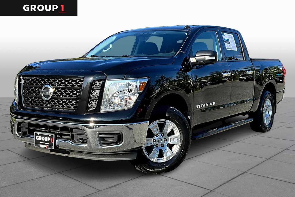 2019 Nissan Titan SV Crew Cab 4WD