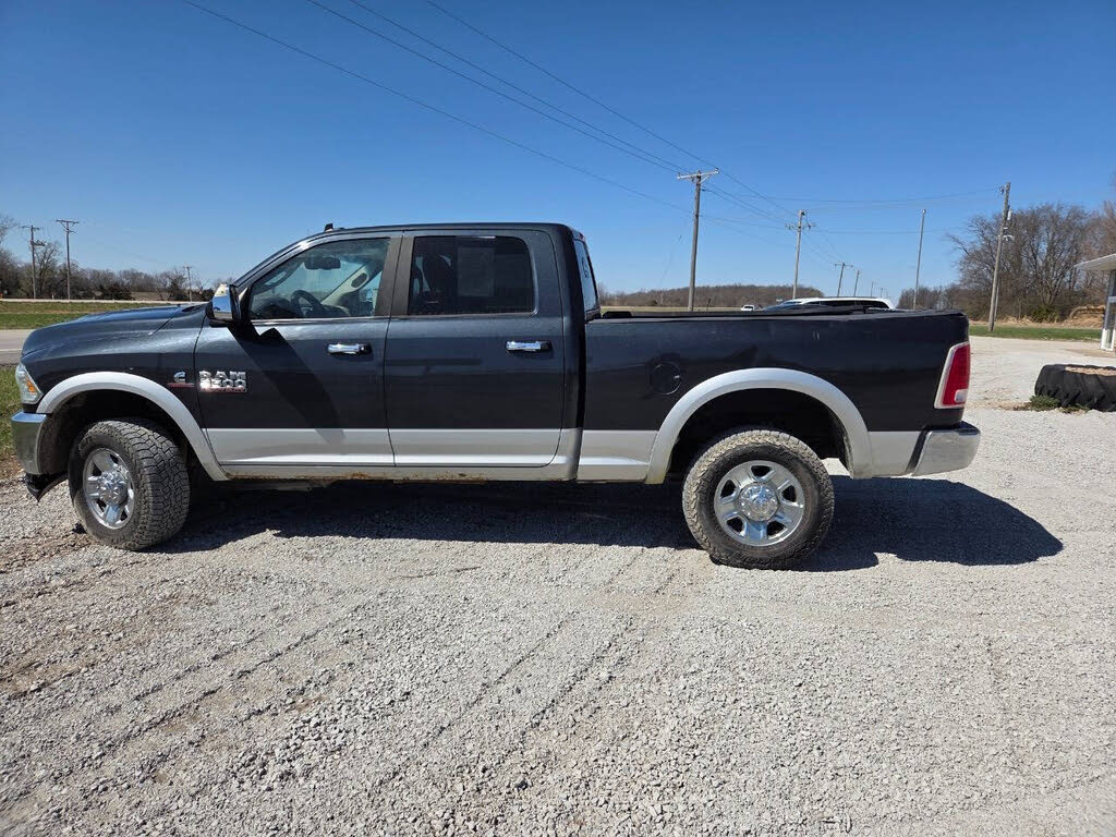 2014 RAM 3500 Laramie Crew Cab 4WD
