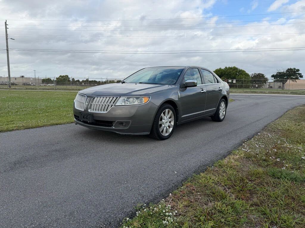 2011 Lincoln MKZ FWD
