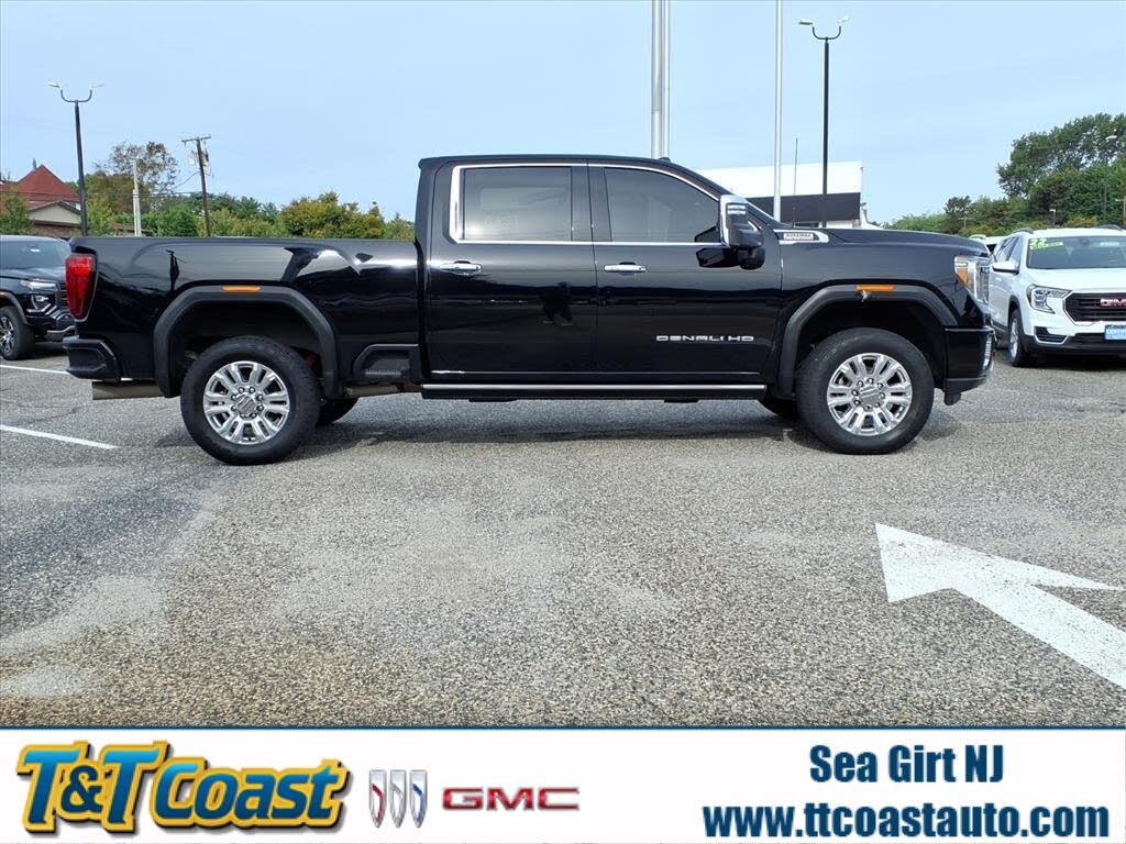 2023 GMC Sierra 2500HD Denali Crew Cab 4WD