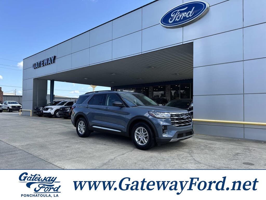 2025 Ford Explorer Active RWD