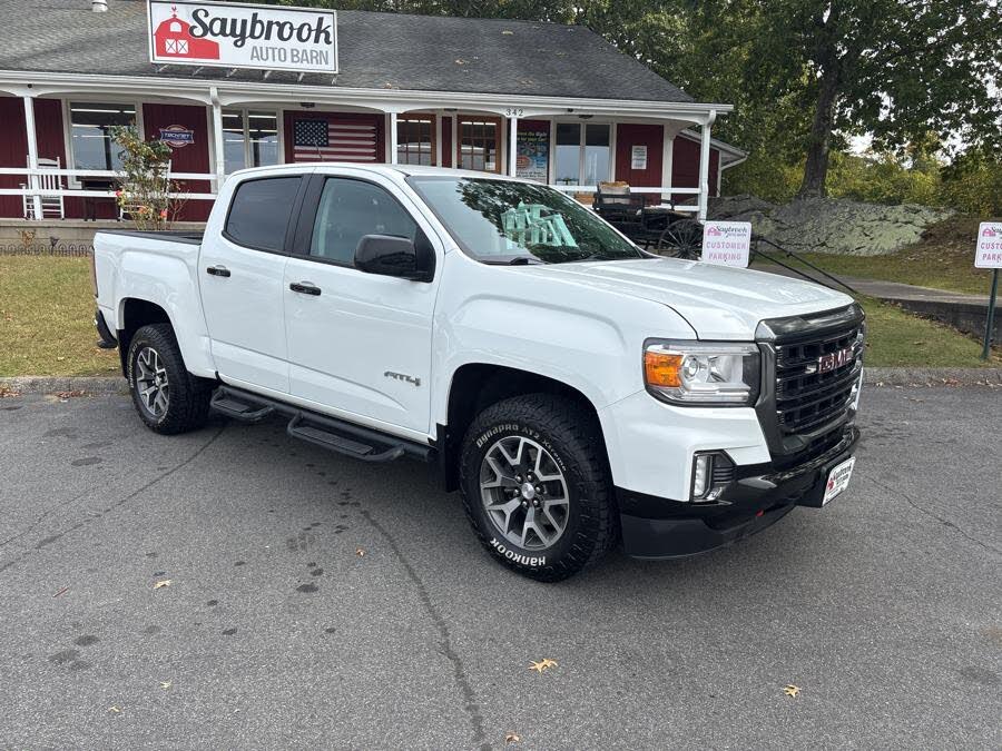 2022 GMC Canyon AT4 Crew Cab 4WD with Leather