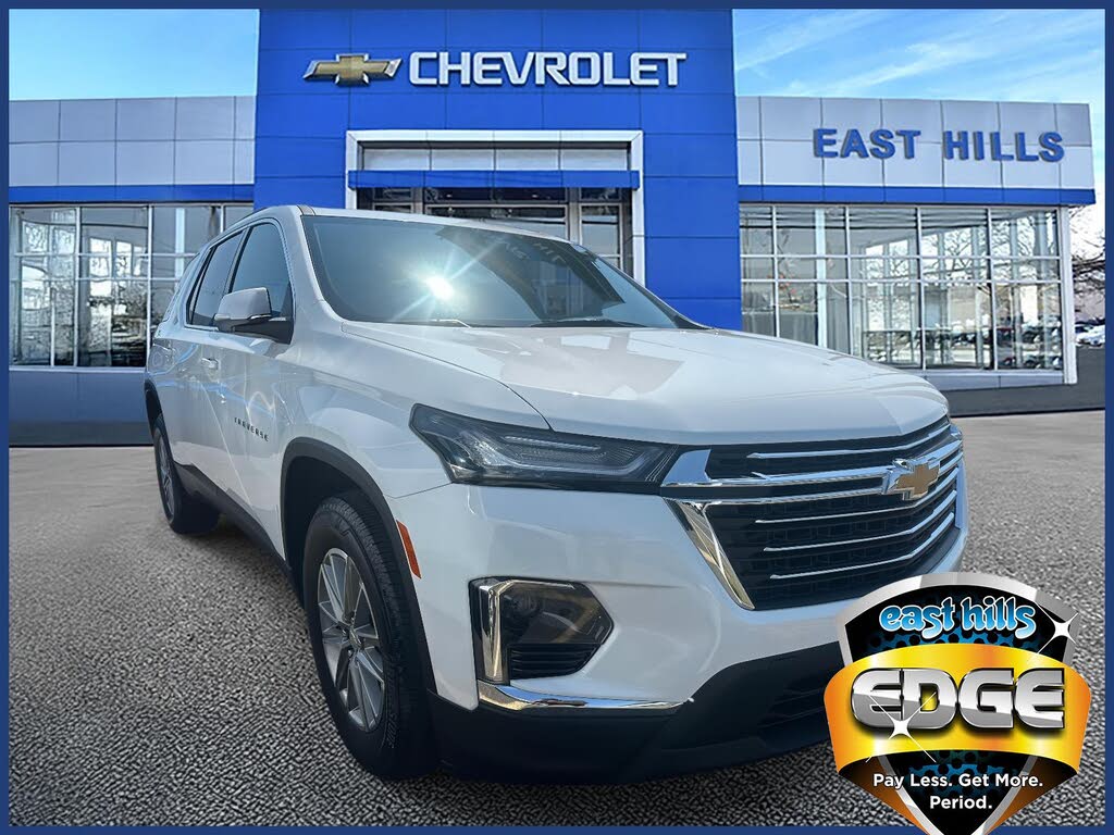 2023 Chevrolet Traverse LT Cloth AWD