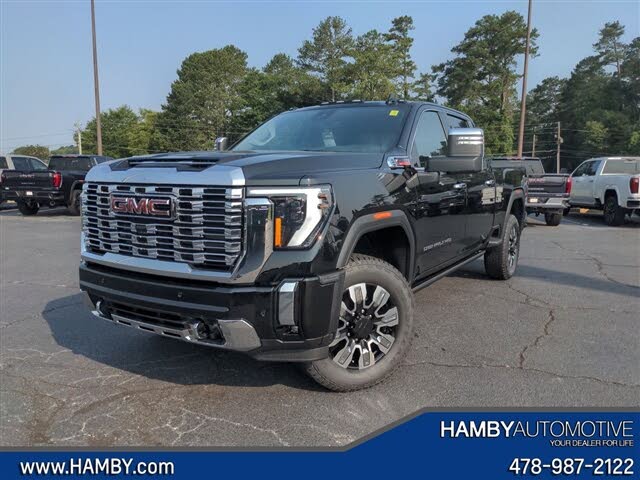 2025 GMC Sierra 2500HD Denali Crew Cab 4WD