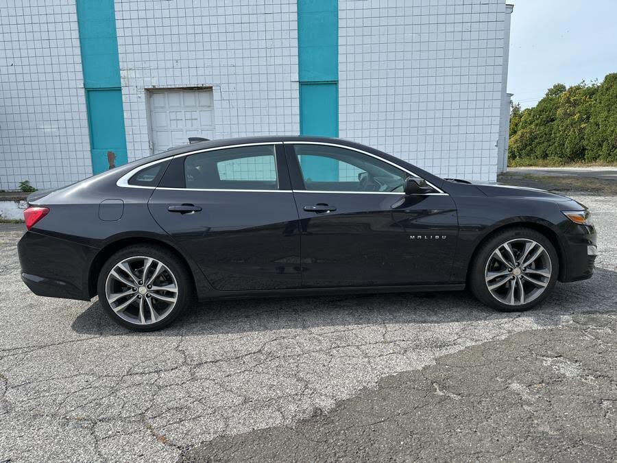 2023 Chevrolet Malibu LT with 1LT FWD