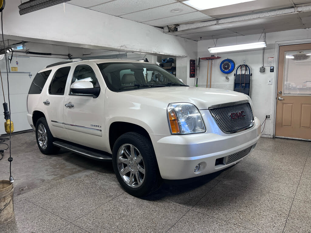 2012 GMC Yukon Denali AWD