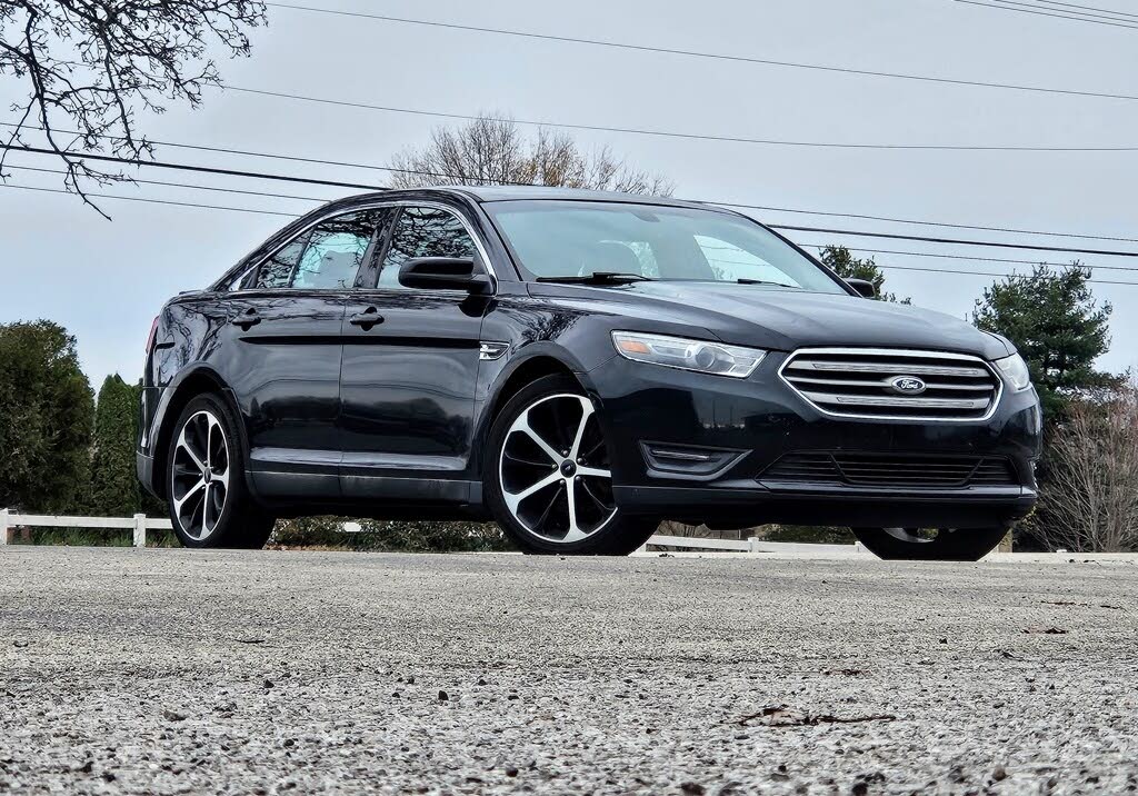 2014 Ford Taurus SEL