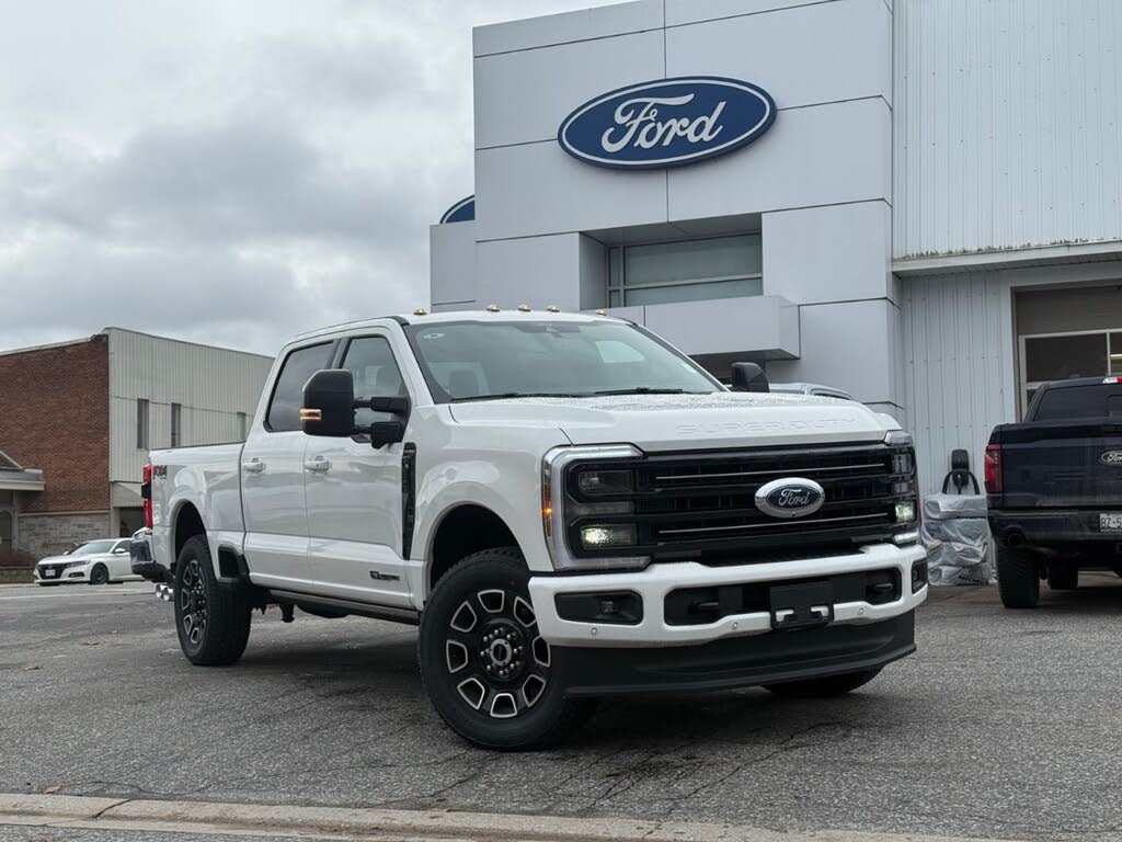 2026 Ford F-250 Super Duty Platinum Crew Cab 4WD