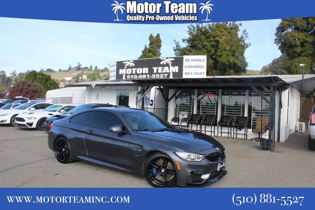 2015 BMW M4 Coupe RWD