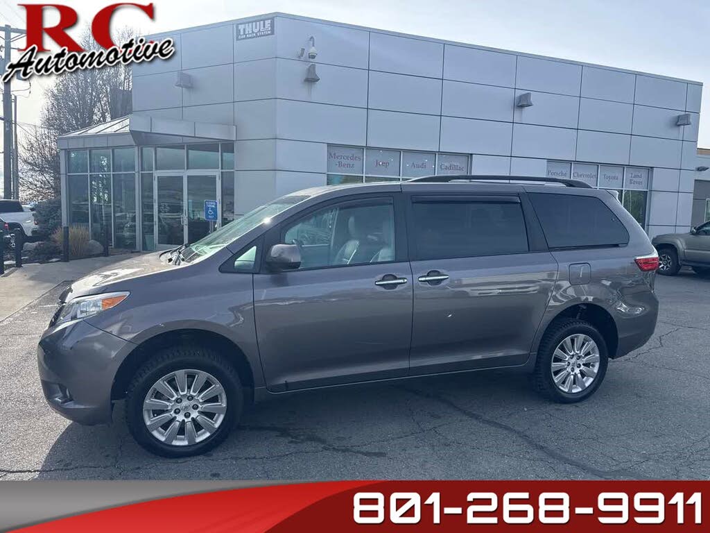 2015 Toyota Sienna XLE 7-Passenger AWD