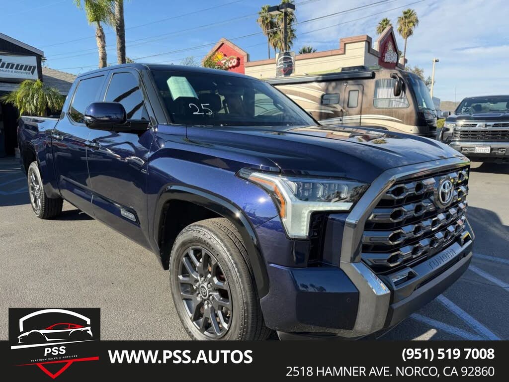 2023 Toyota Tundra Platinum CrewMax Cab LB 4WD