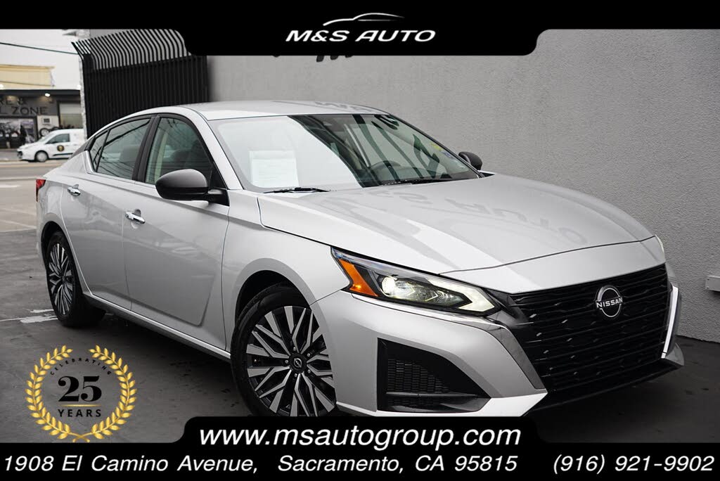 2024 Nissan Altima 2.5 SV FWD