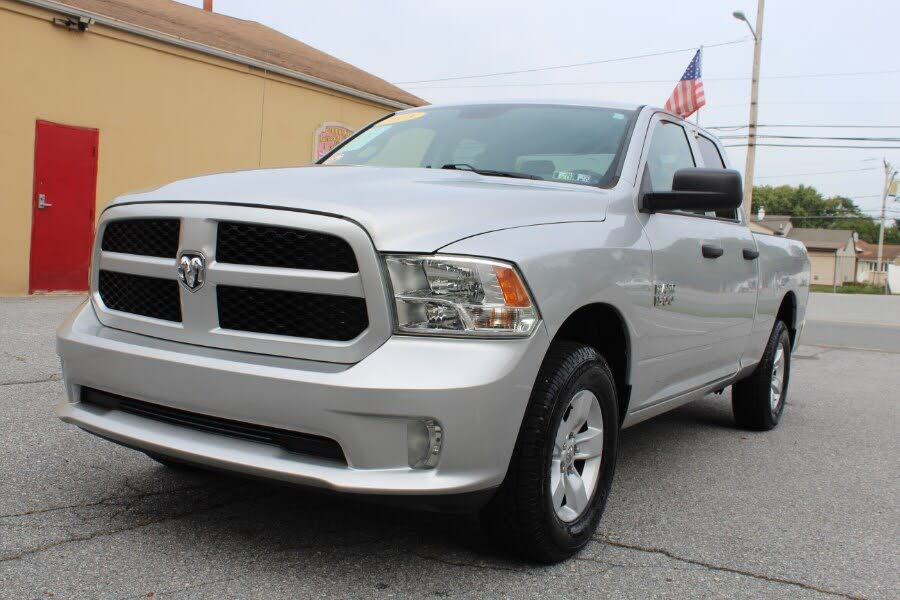 2018 RAM 1500 Express Quad Cab 4WD