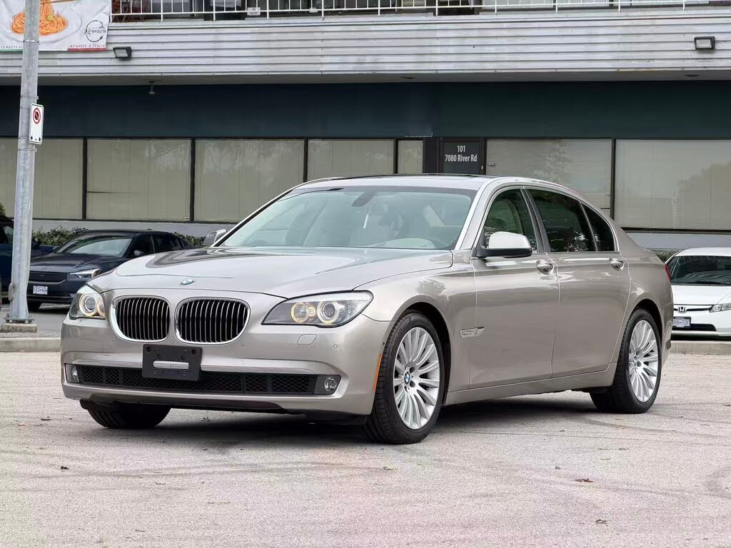 2009 BMW 7 Series 750Li RWD