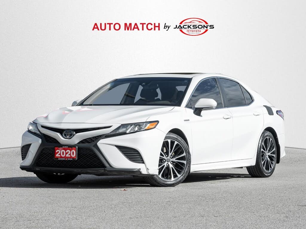 2020 Toyota Camry Hybrid SE FWD