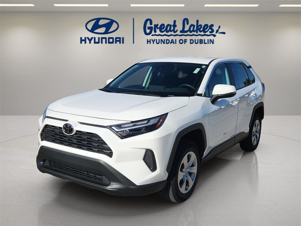 2023 Toyota RAV4 LE FWD