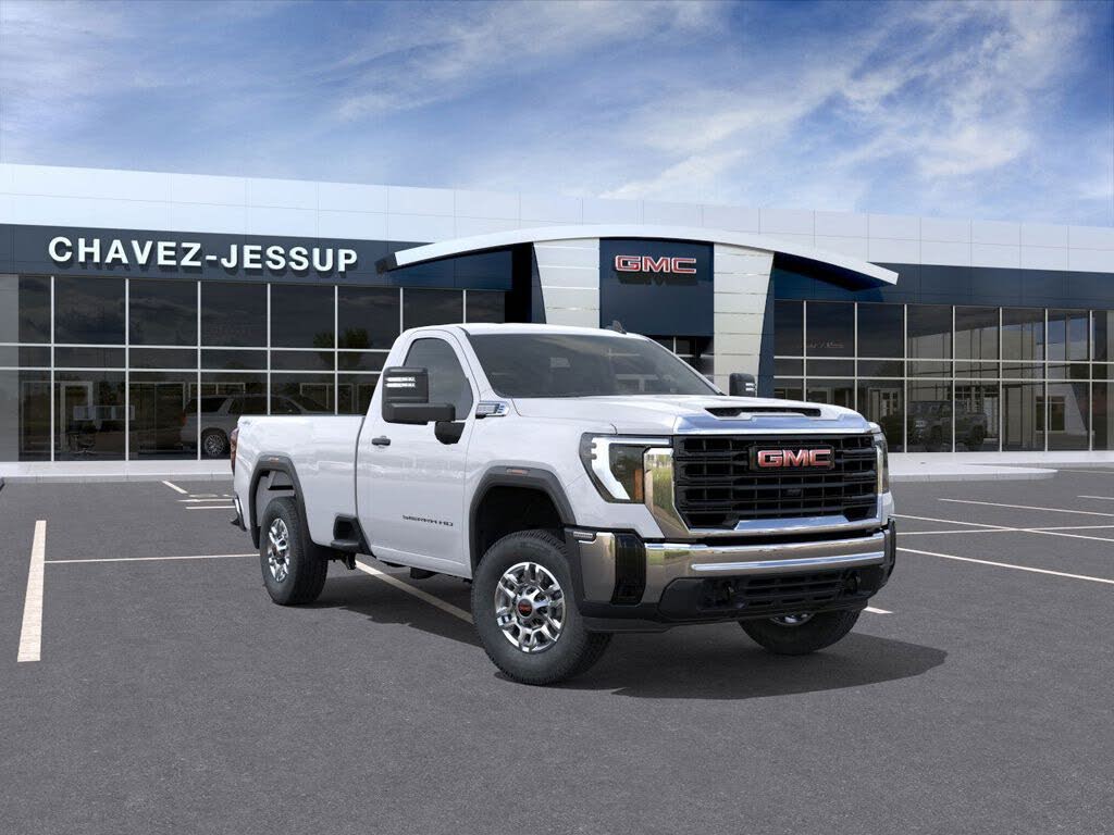 2026 GMC Sierra 2500HD Pro Regular Cab LB 4WD