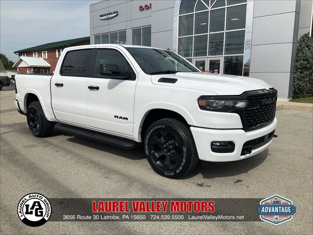 2026 RAM 1500 Big Horn Crew Cab 4WD