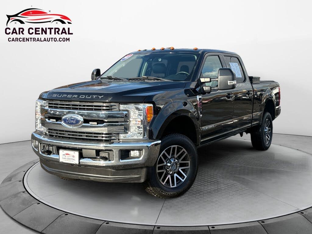 2017 Ford F-250 Super Duty Lariat Crew Cab 4WD