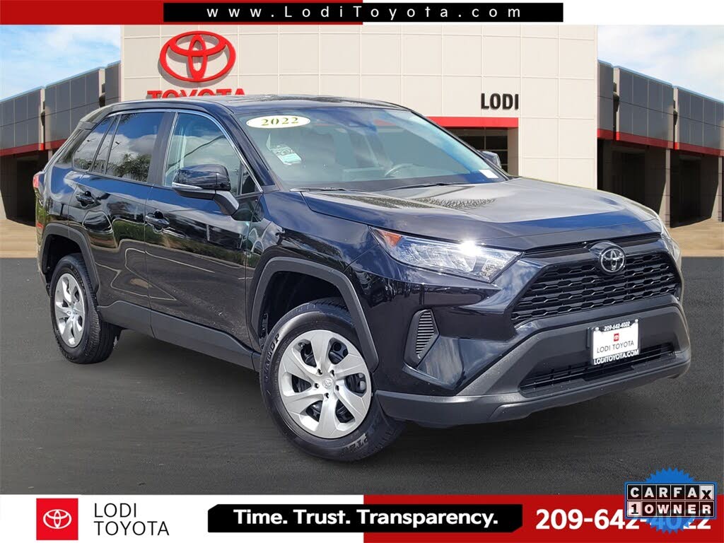 2022 Toyota RAV4 LE FWD