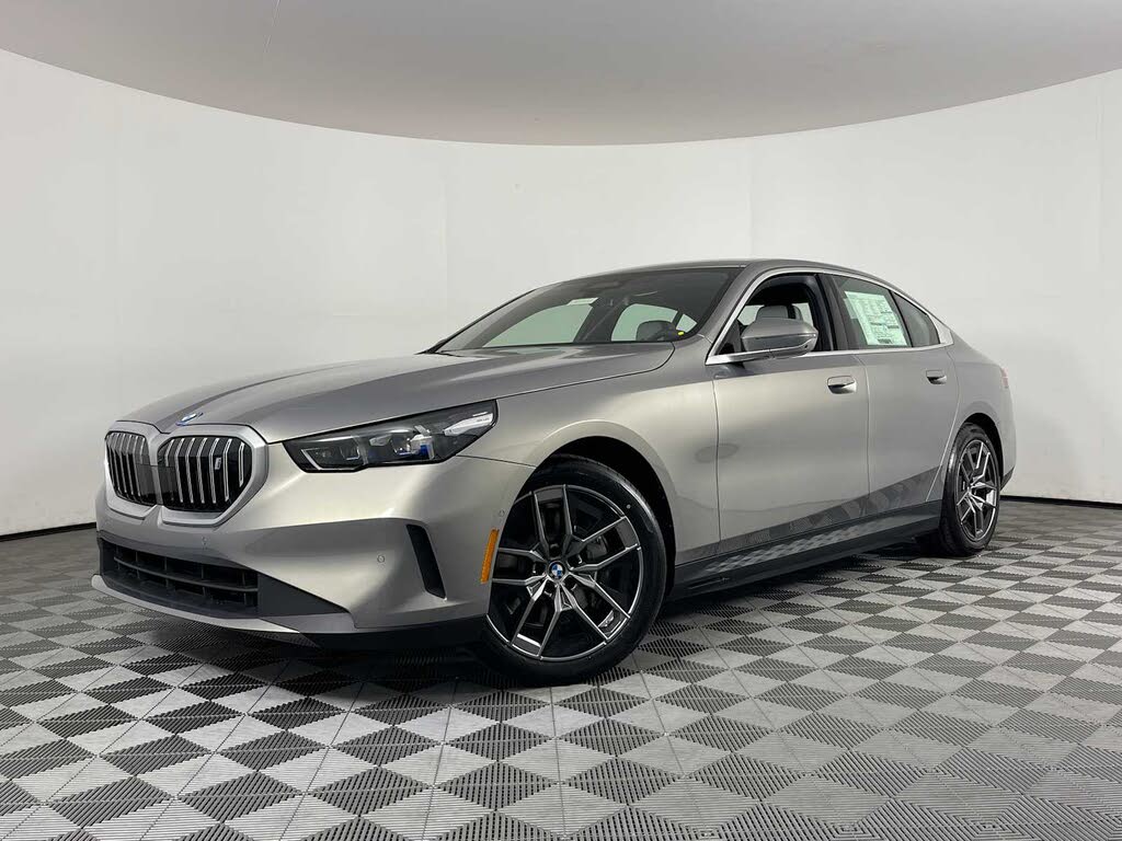 2026 BMW i5 eDrive40