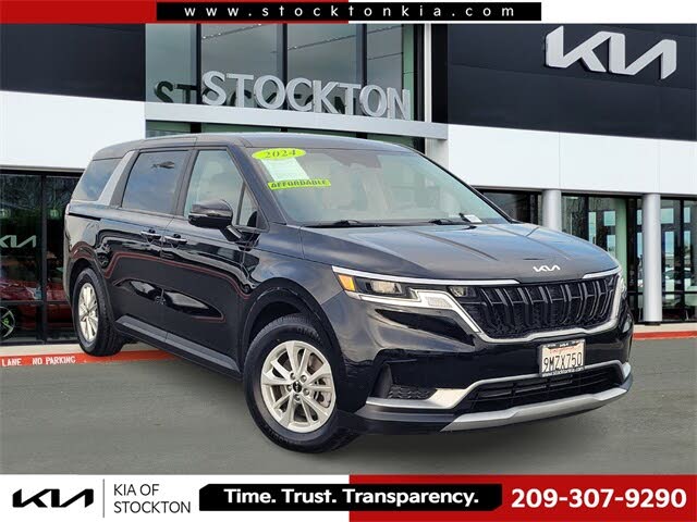 2024 Kia Carnival LX FWD